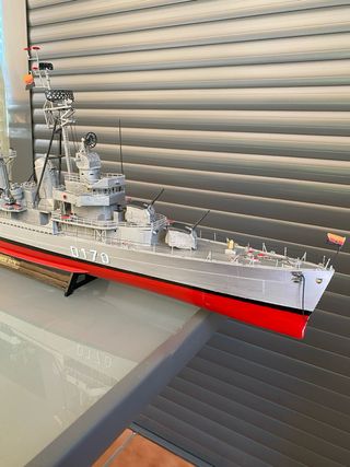 Maqueta Barco buque guerra Revell Zerstorer D170