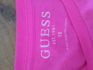 Camiseta Guess talla 12 de niño