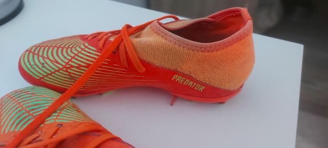 Botas de fútbol