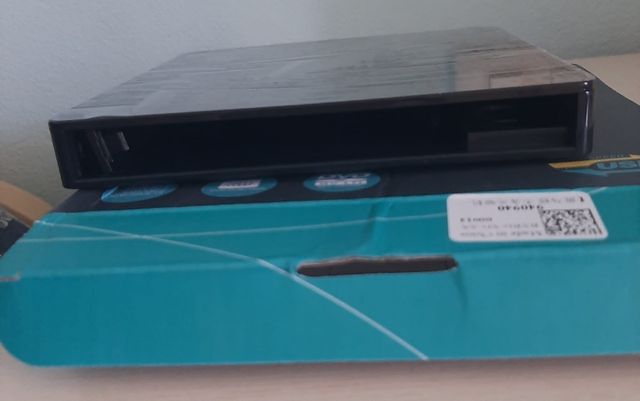 Lettore CD/DVD (Senza lettore interno)