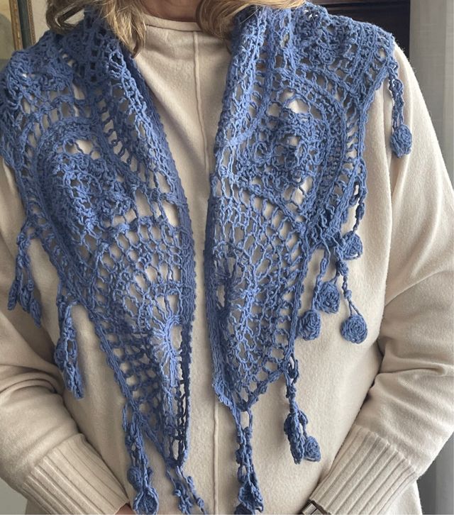 Mantóncillo  de Flamenca de Croché