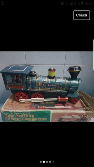 Trenino vintage di latta.