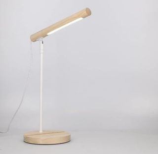 Lámpara de Escritorio LED de Madera Natural