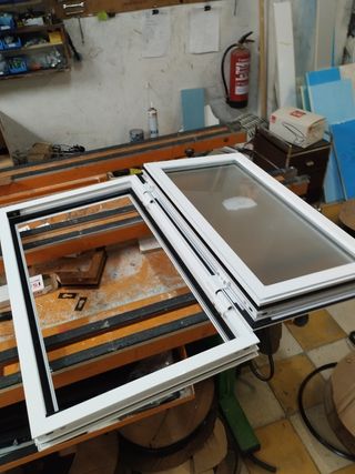 Ventana de baño rotura puente termico