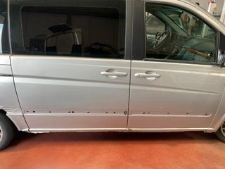 Mercedes-Benz Viano 2004