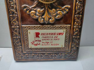 Cartel - FÁBRICA DE GENEROS DE PUNTO -