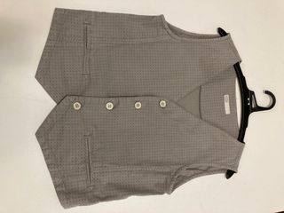 Camicia e panciotto e cravatta bambino