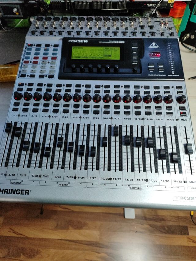 Reparamos mesas Yamaha Mackie Behringer   Midas