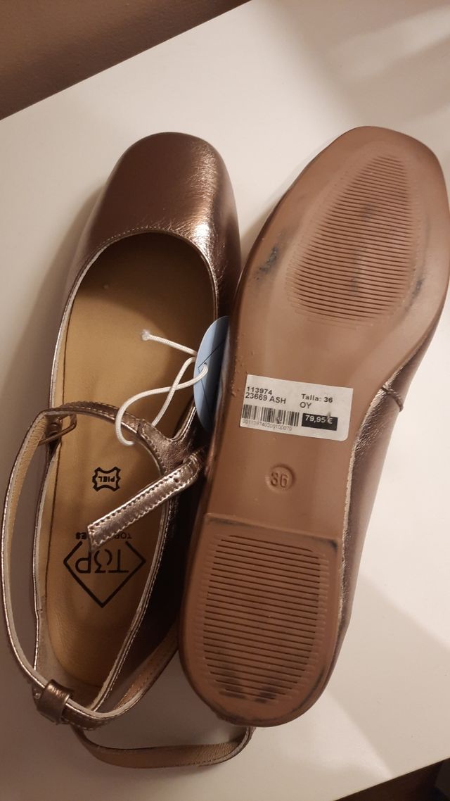 Bailarinas doradas de piel