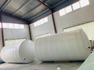 Depósitos de poliéster (PRFV)