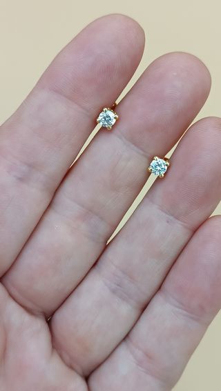 Pendientes de oro de 18kt.