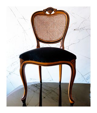 Silla antigua clasica