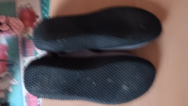 Zapatillas agua 33