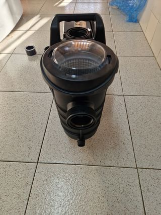 Bomba autoaspirante para piscina