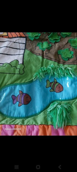 Alfombra actividades bebé