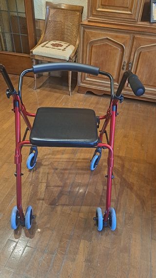 ANDADOR ORTOPÉDICO