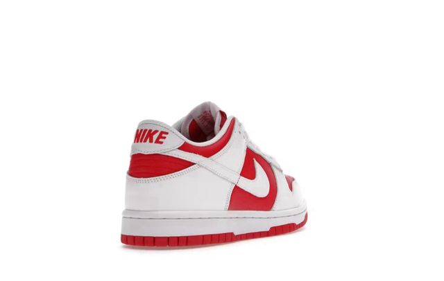DUNK LOW CHAMPIOMSHIP RED GS