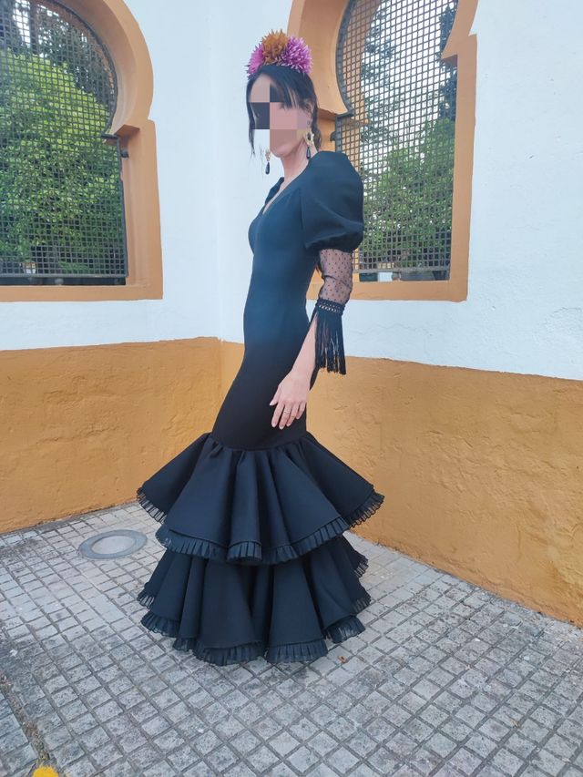 Traje flamenca negro
