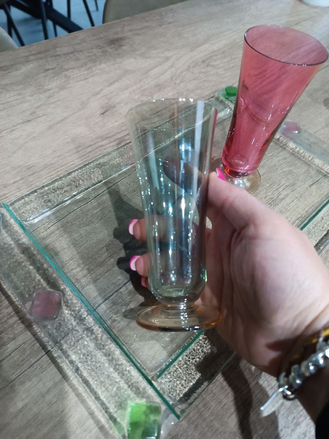 Bicchieri+Vassoio vetro colorato