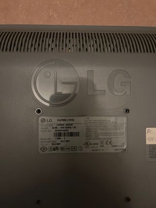Monitor LG Flatron 19”
