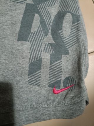 Pantaloncini Nike