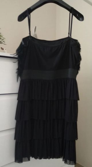 Vestido negro Naf Naf