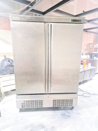 bajo mostrador mesa refrigerada