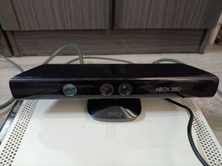 KINECT para Xbox 360 + JUEGO