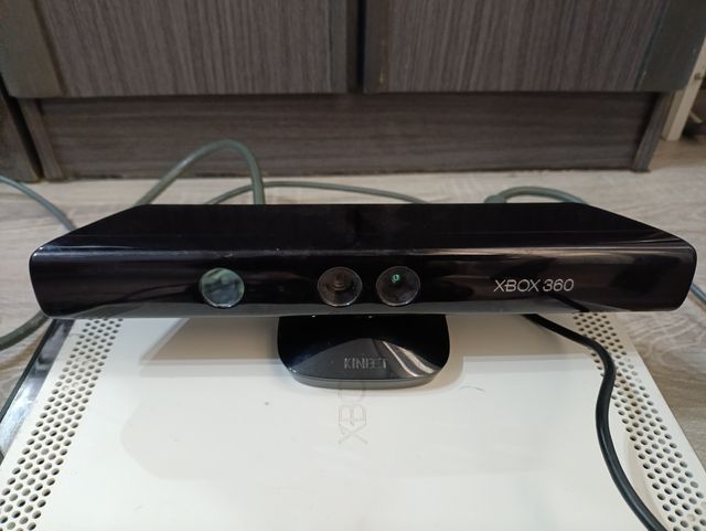 KINECT para Xbox 360 + JUEGO