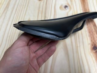 Sillín de carbono PRO Stealth