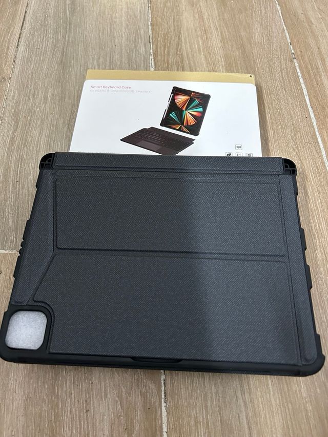 T5207D Funda  Teclado iPad Air 11 (M2/M3) touchpad