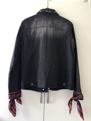 Cazadora vaquera Desigual