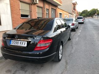 Mercedes-Benz c220 c220 2010