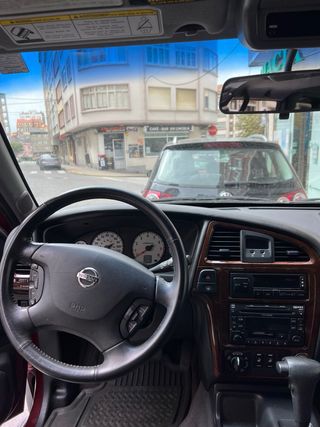Nissan Pathfinder 3.5 V6 LE