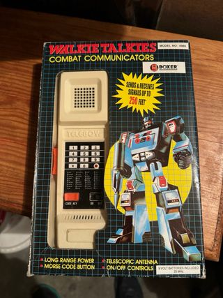 WALKIE TALKIE