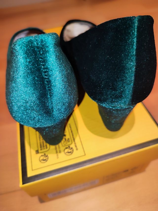 Zapatos de mujer terciopelo