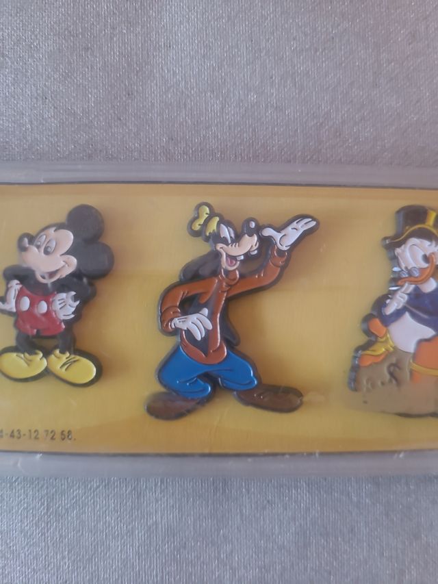 Pins Disney