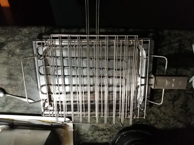 Churrasqueira/grelhador eléctrico