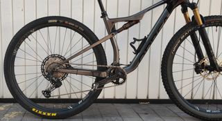 ORBEA OIZ M10 
Talla M antracita/Negro