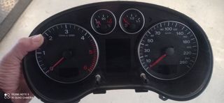 Cuadro cuentakilómetros Audi 2.0 TDI sporback 2008