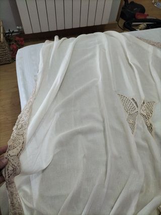3 Cortinas encaje bolillos Camariñas y bandeja