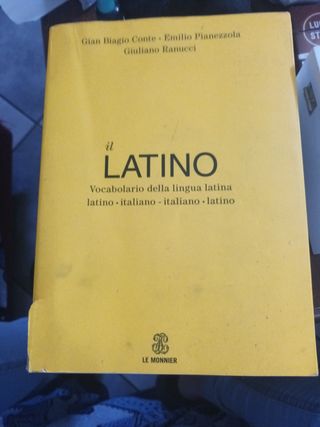 Dizionario latino