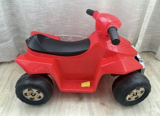 Moto infantil eléctrica Feber