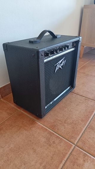 Peavey Rage 158
