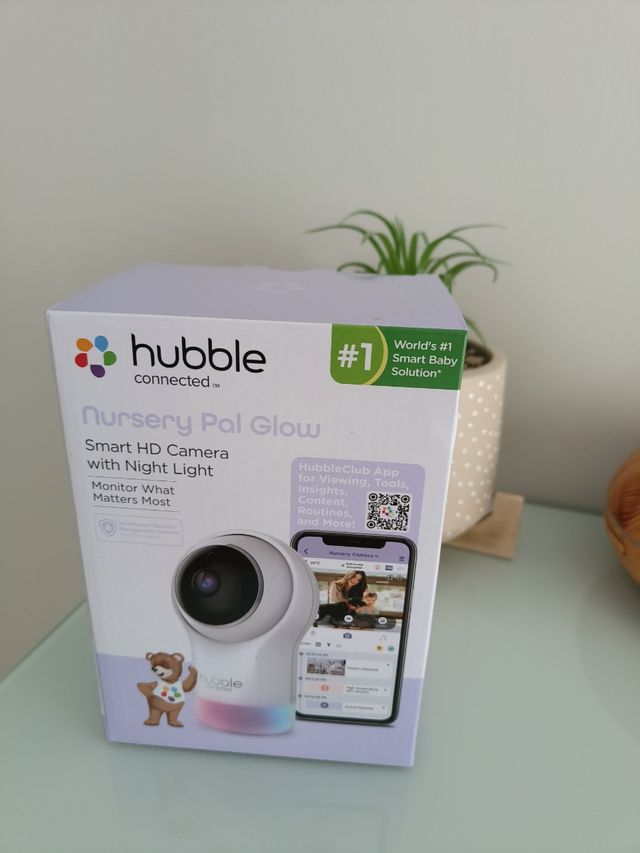 Cámara vigila bebé