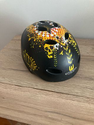 Casco Monopatin