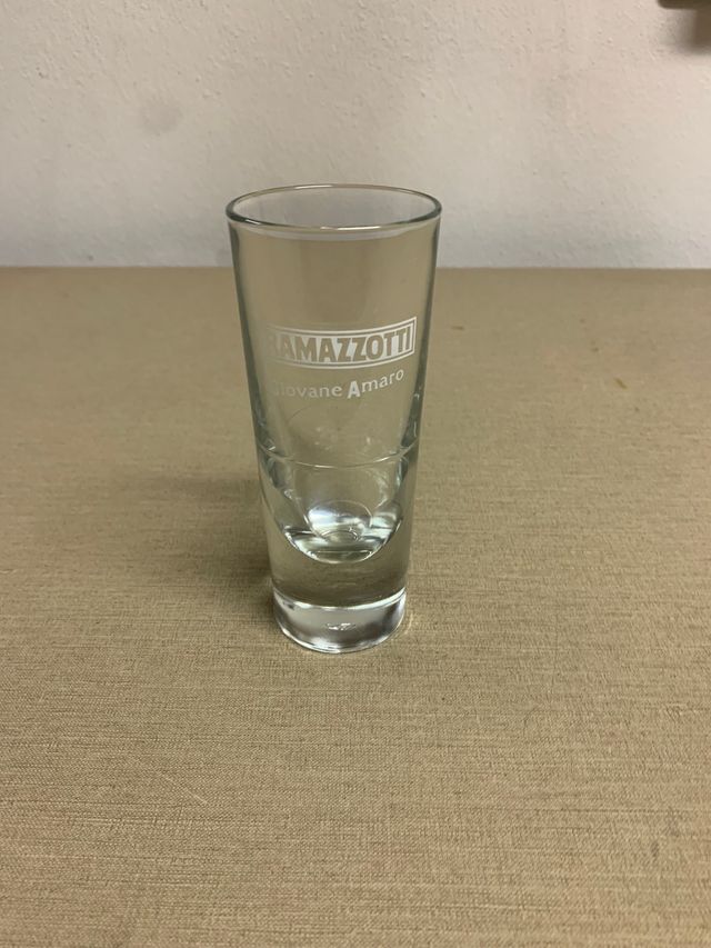 Bicchieri amaro ramazzotti