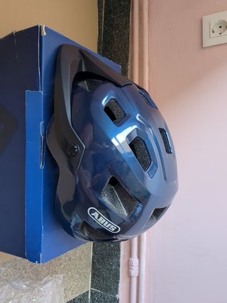*ABUS casco MTB