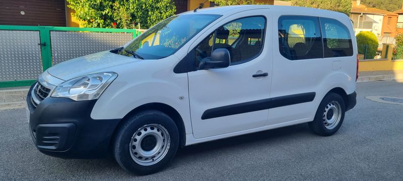 Peugeot Partner 2018 - foto 1