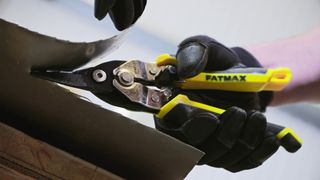 TIJERA CHAPA CORTE RECTO FATMAX